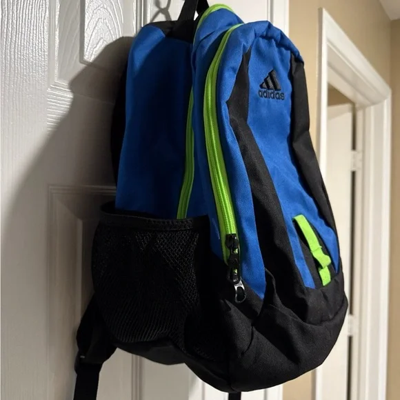 Adidas Backpack - Picture 3 of 13